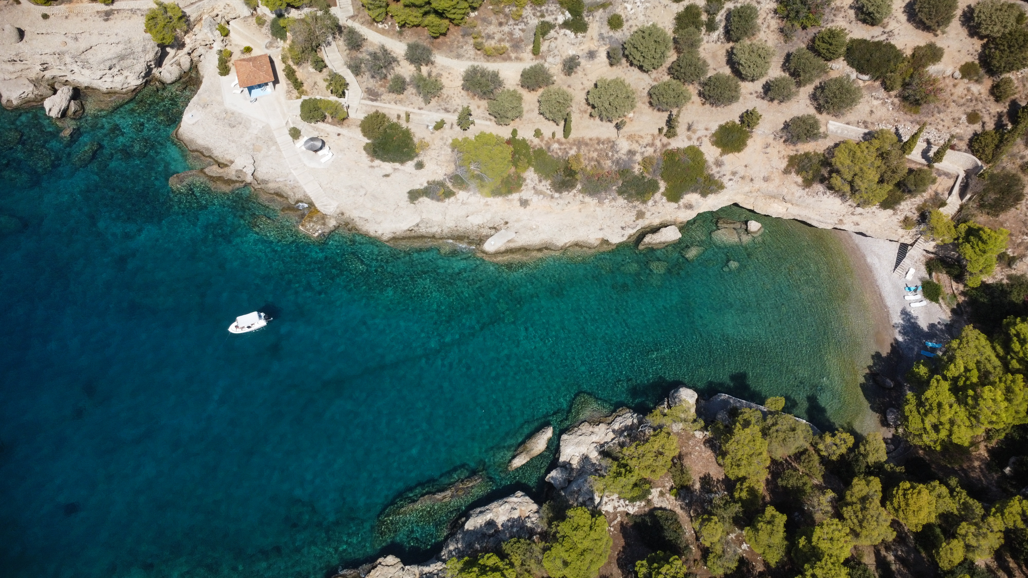 Tailored boat experience in Spetses